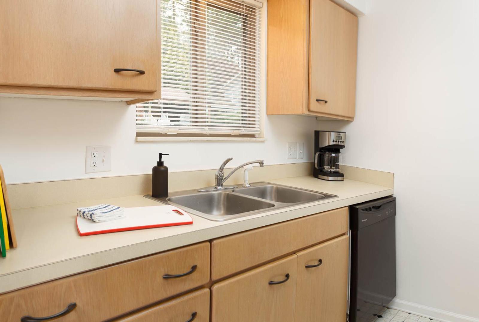 Hendo Hideaway A 2Bed/1Bath Apartment Hendersonville Bagian luar foto